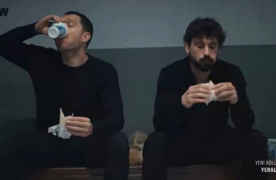 𝖢𝗁𝖺𝗋 tweet media