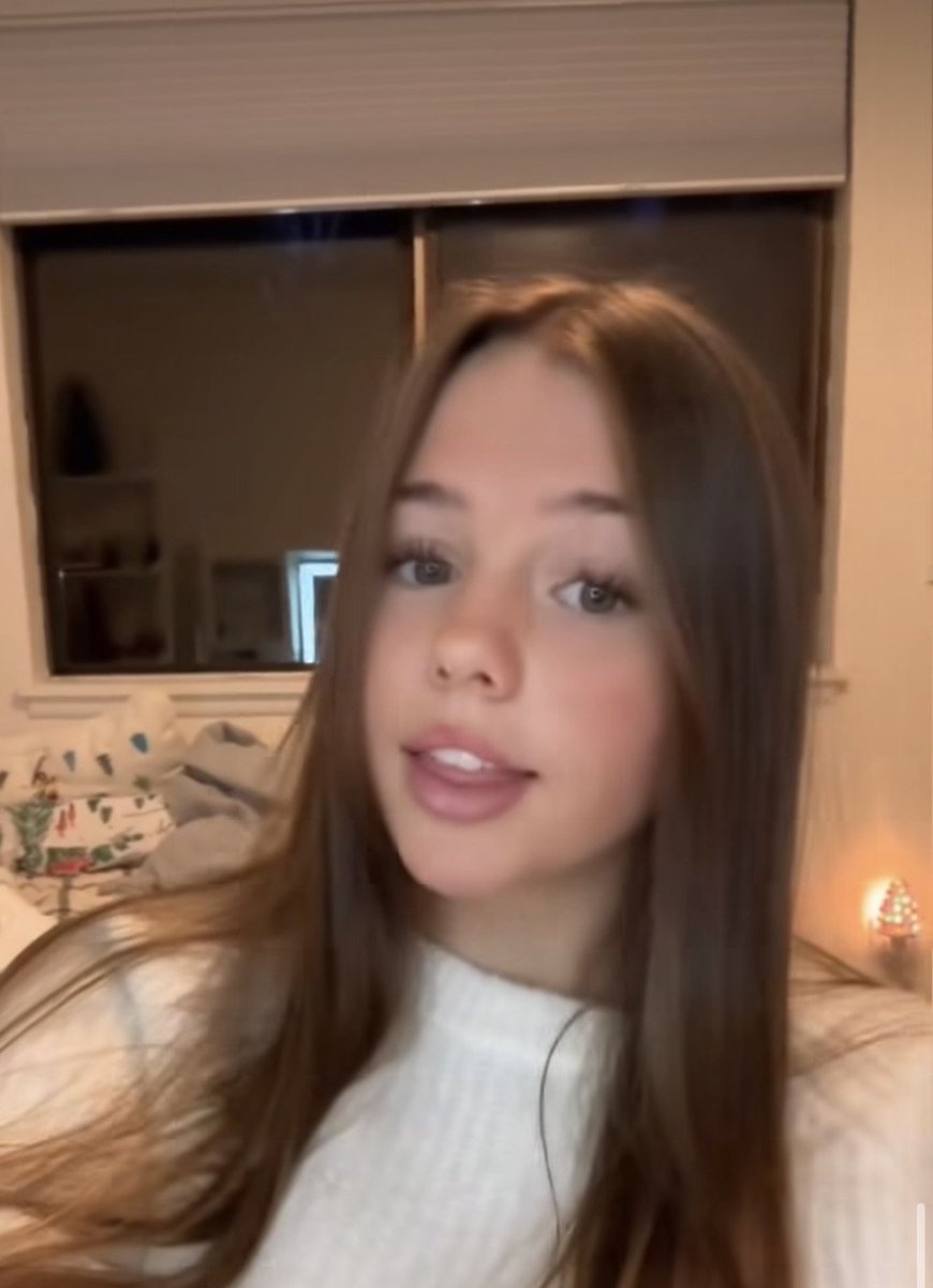 Chiquita traviesa 🇪🇸 tweet media