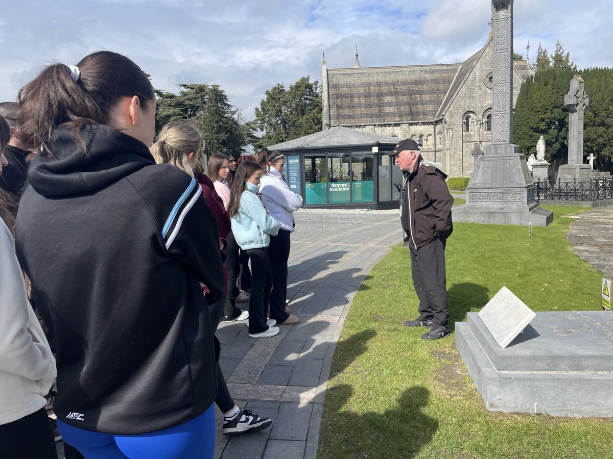 HistorySMG's tweet photo. Our Year 14 History students began their day at Glasnevin Cemetery, exploring the final resting places of key revolutionary figures including Michael Collins, Countess Markievicz, Éamon de Valera and Roger Casement. A powerful start to our historical journey https://t.co/sQgRoXyokY