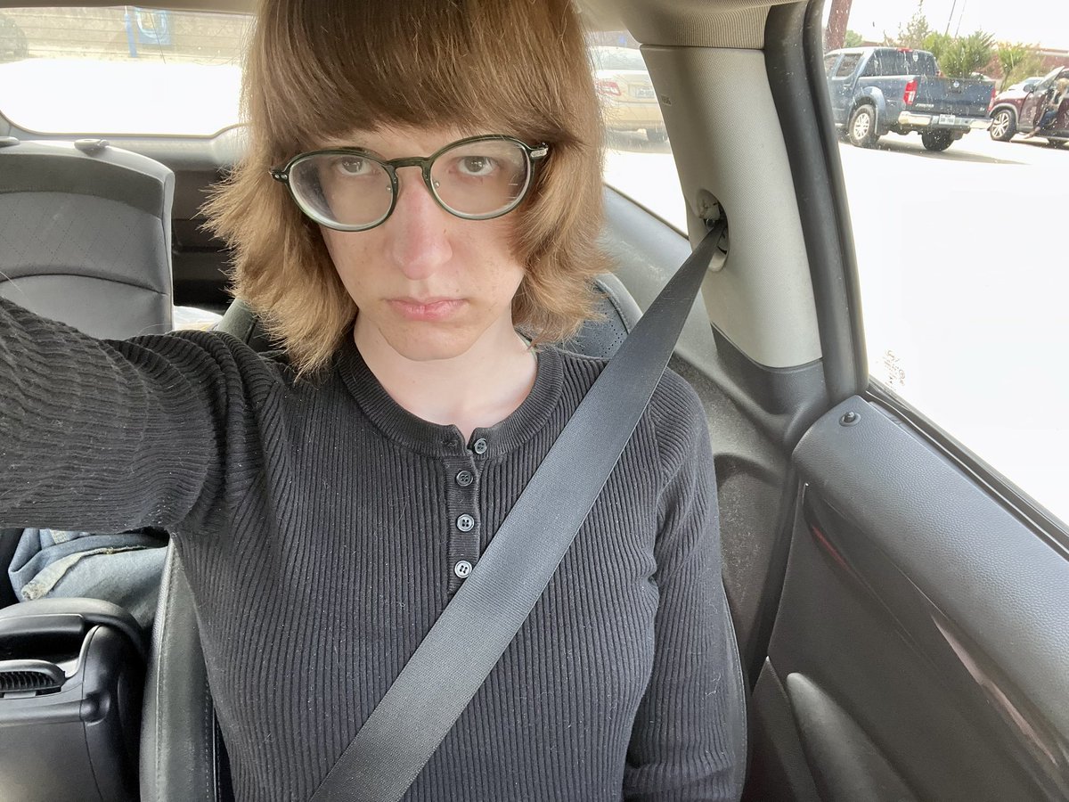 secantsegment's tweet image. fit for da class im #nonbinary in. with  #theythempronouns 😀