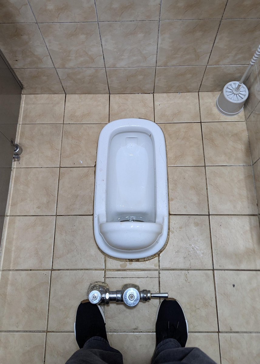 Christopher Wipper tweet media