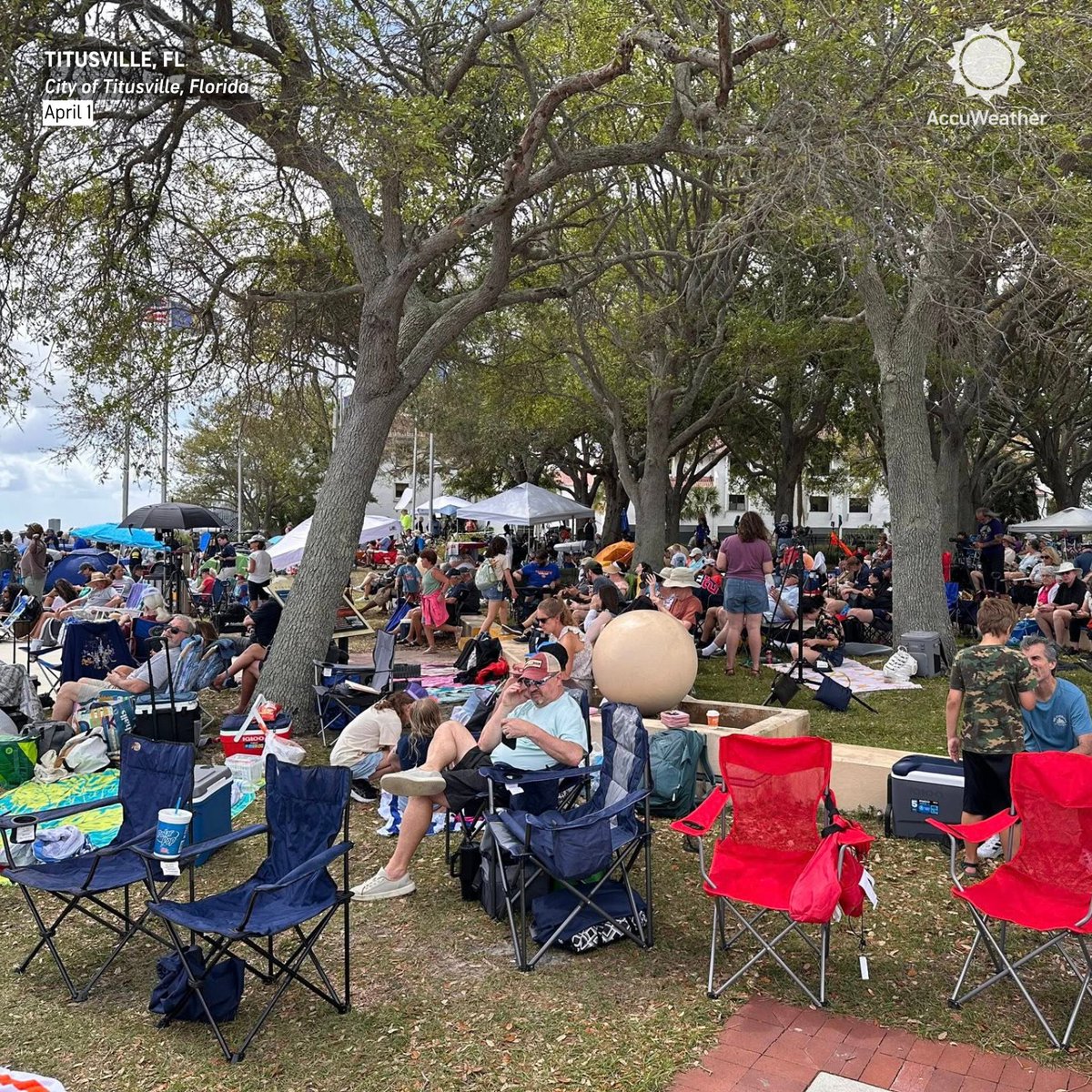 AccuWeather tweet media