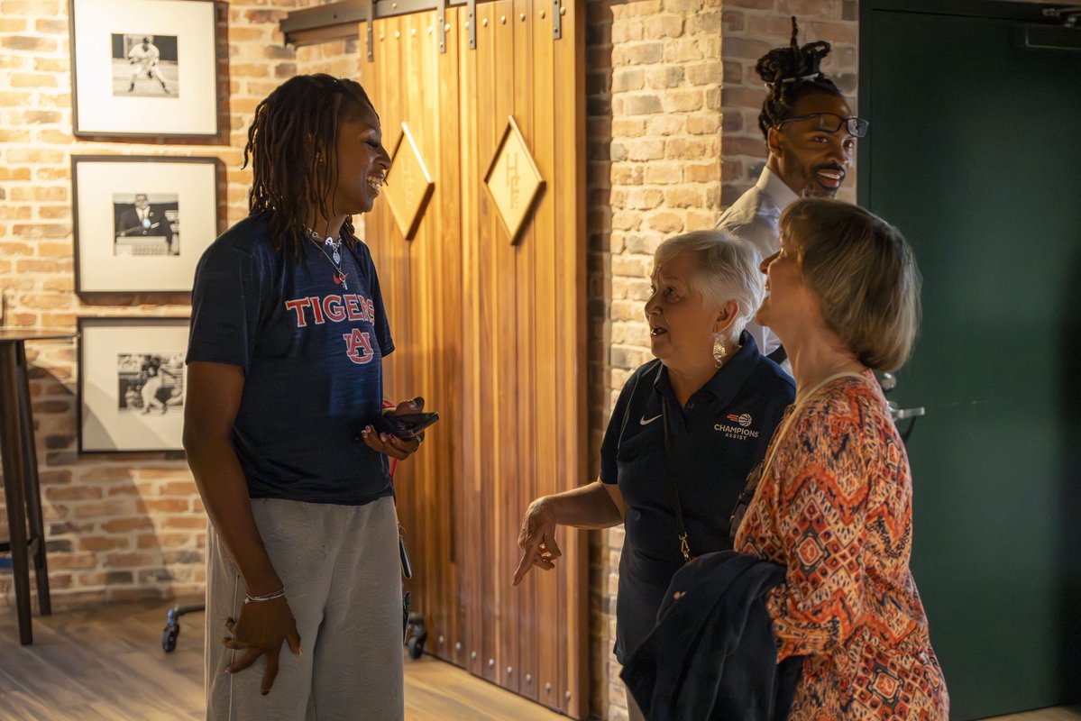 Auburn Women's Basketball tweet media