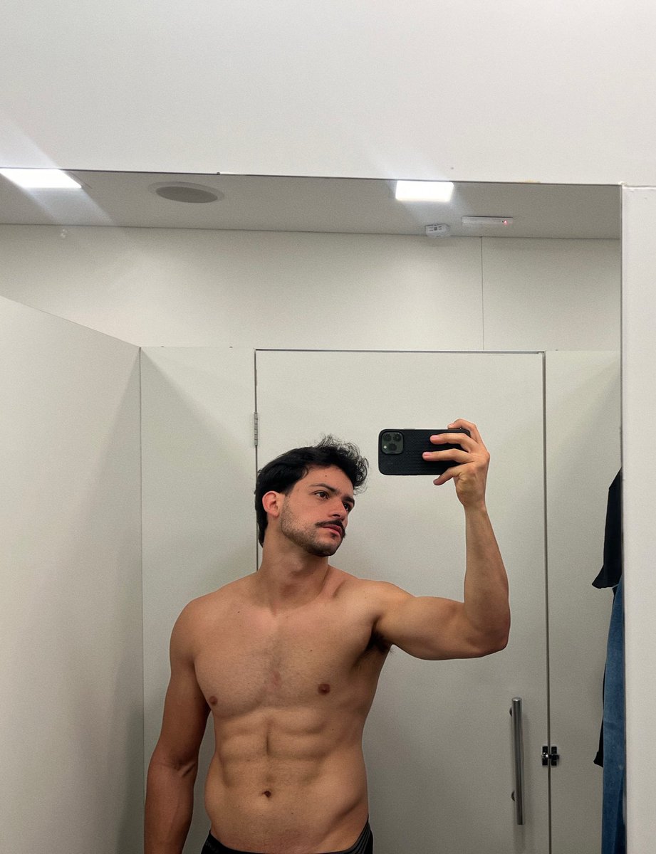 Adelvan gogh tweet media