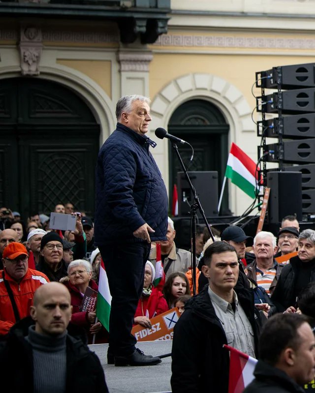 Róbert 🇭🇺 tweet media