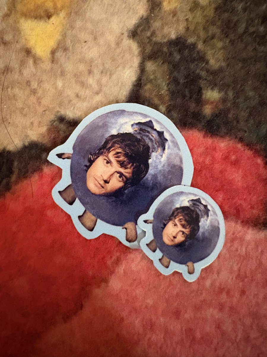 em ⭑.ᐟ 🎱 tweet media