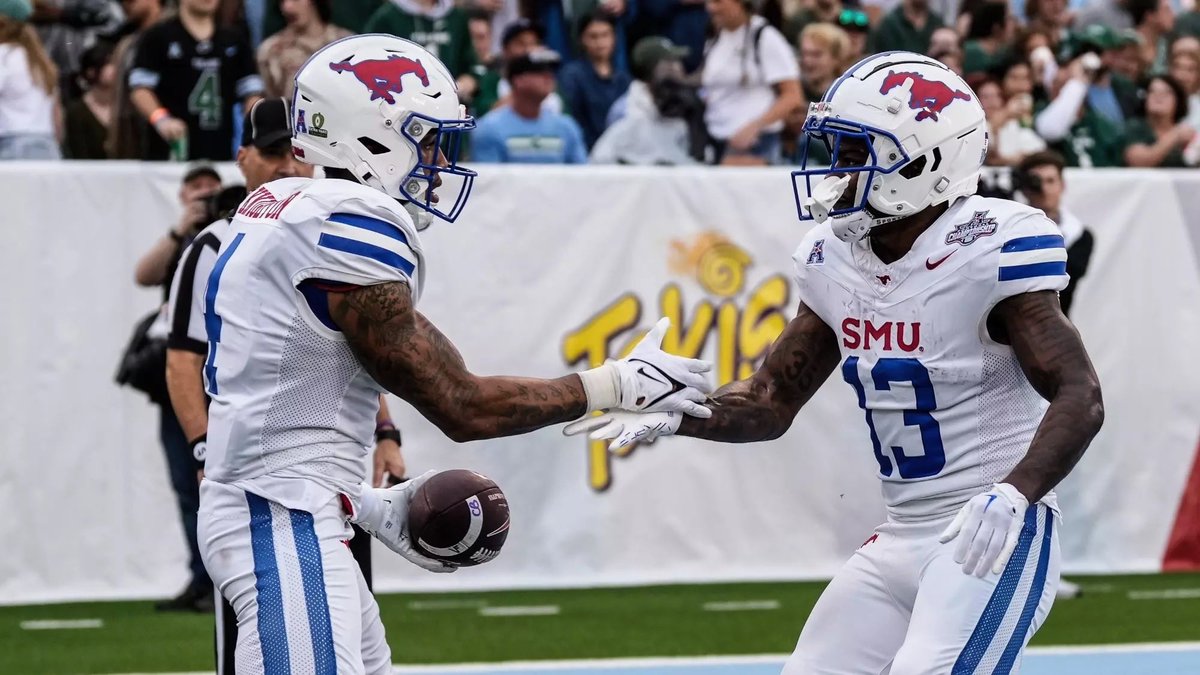 Chris_thefutur3's tweet photo. After a great conversation with @Coach_McHugh , I’m blessed to have received my  D1 from Southern Methodist University! 🐎 #PonyUp 
@MikeRoach247 @BengalLifestyle 
@WardlawCoach 
@Thamannjr
@SMUFB
@rhettlashlee https://t.co/VVtBVEPSAW