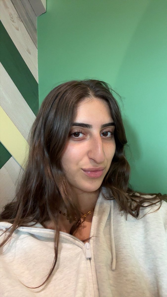 Princess Zara tweet media