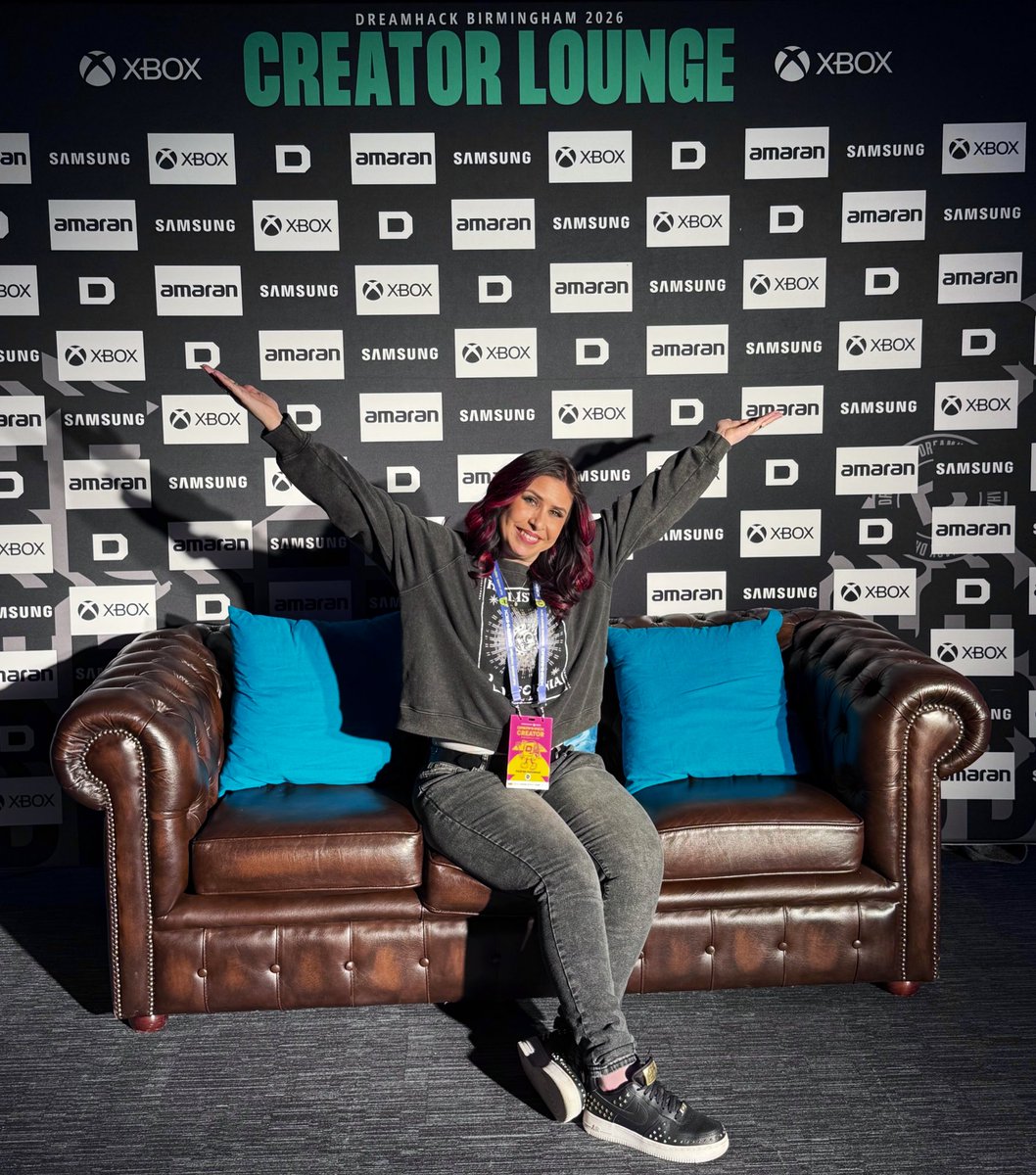 Leila - レイラ tweet media