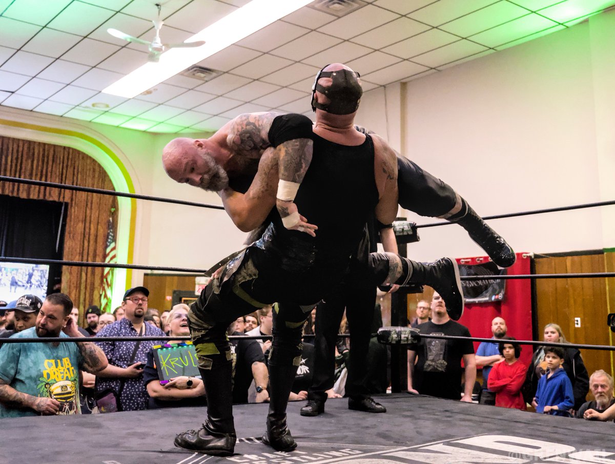 Grenwail tweet media