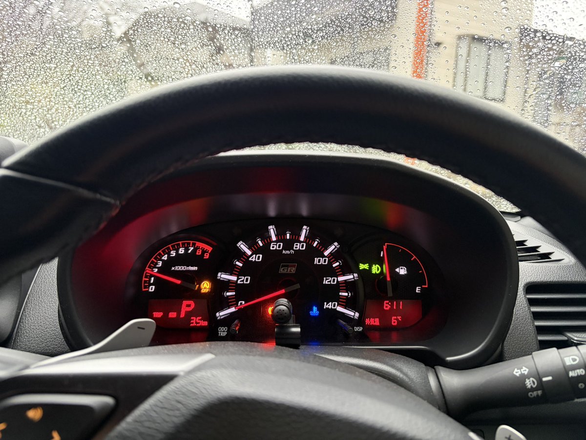 コペろー tweet media