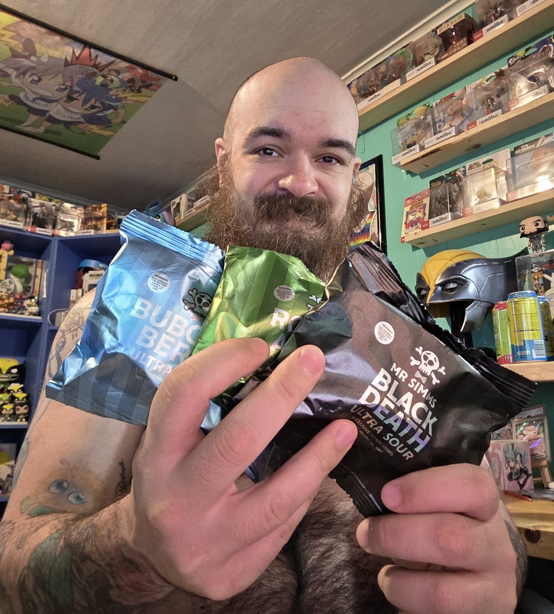 I have some new candy to try on stream today!! Black Death Candy!! And also Shiny Hunting!
LIVE NOW
twitch.tv/chibi22xd