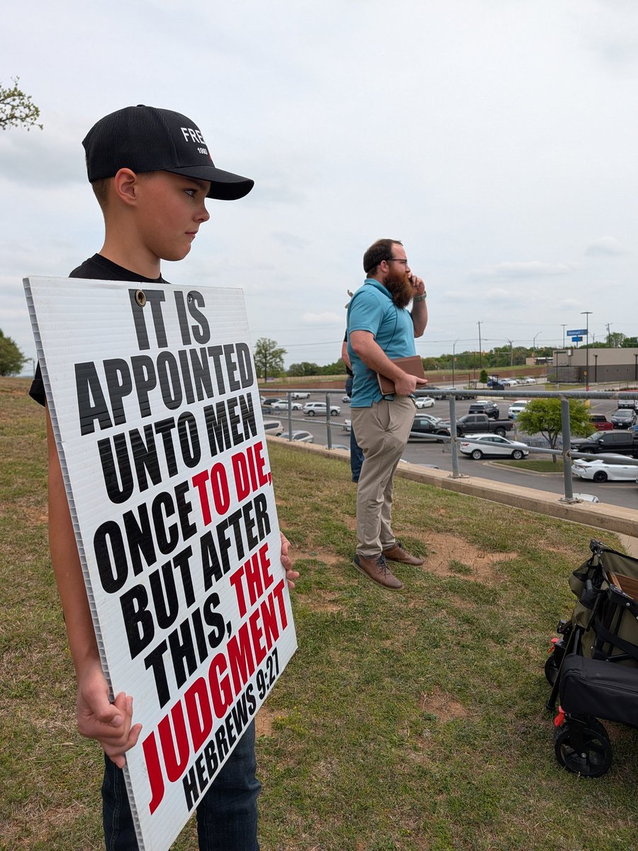 Robert S Gray tweet media