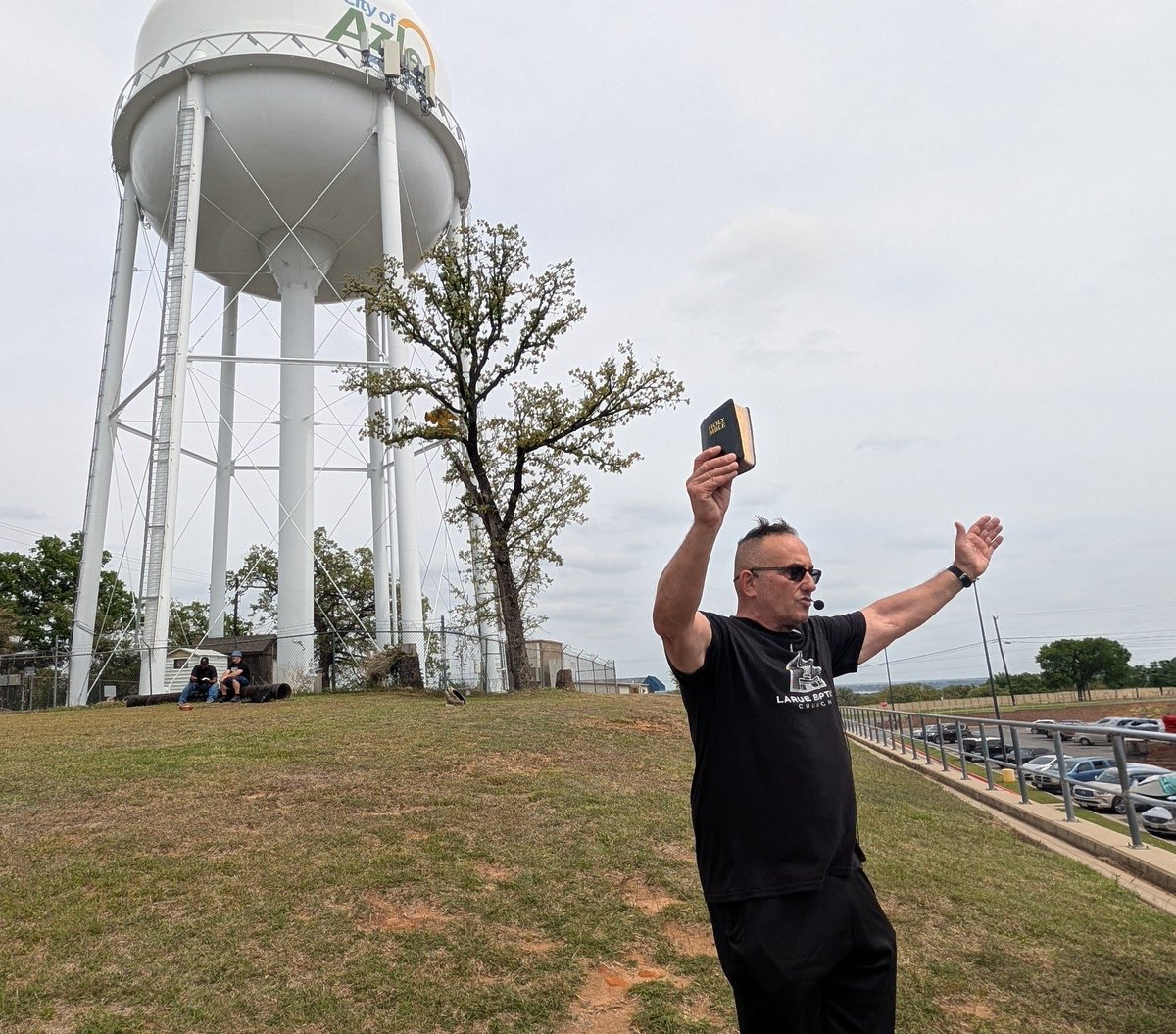 Robert S Gray tweet media