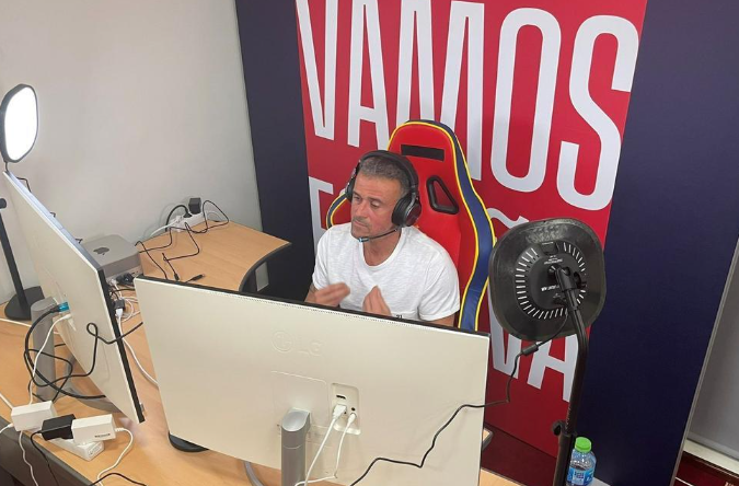 "1000 bits y pongo a Dembélé de portero"