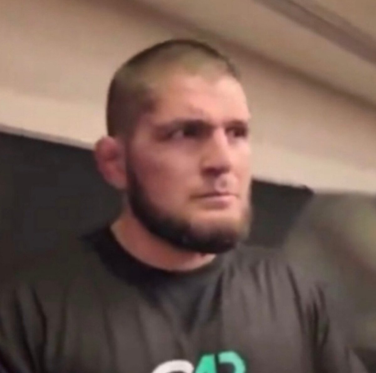 menhater roza tweet media