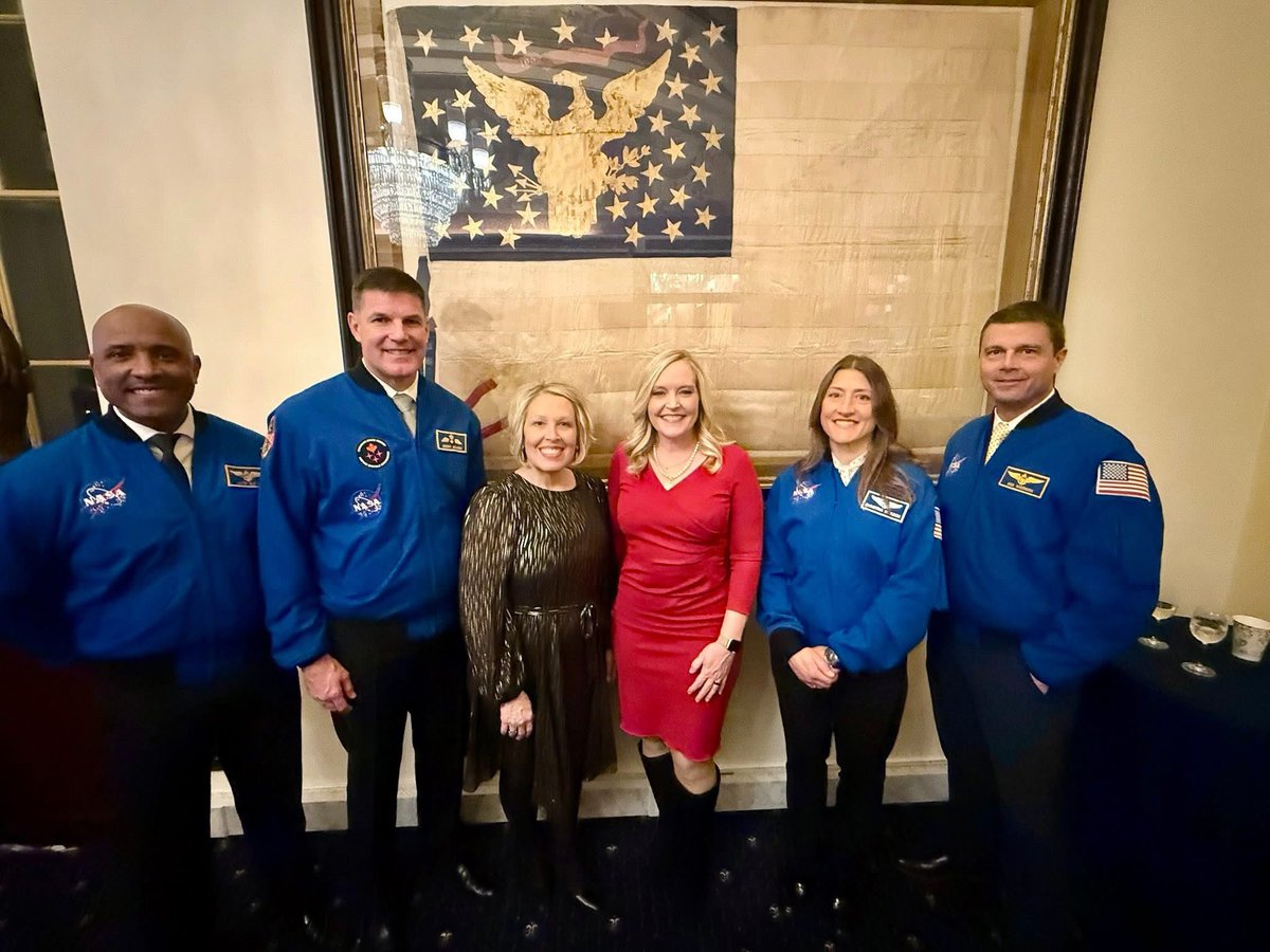 Congresswoman Erin Houchin tweet media