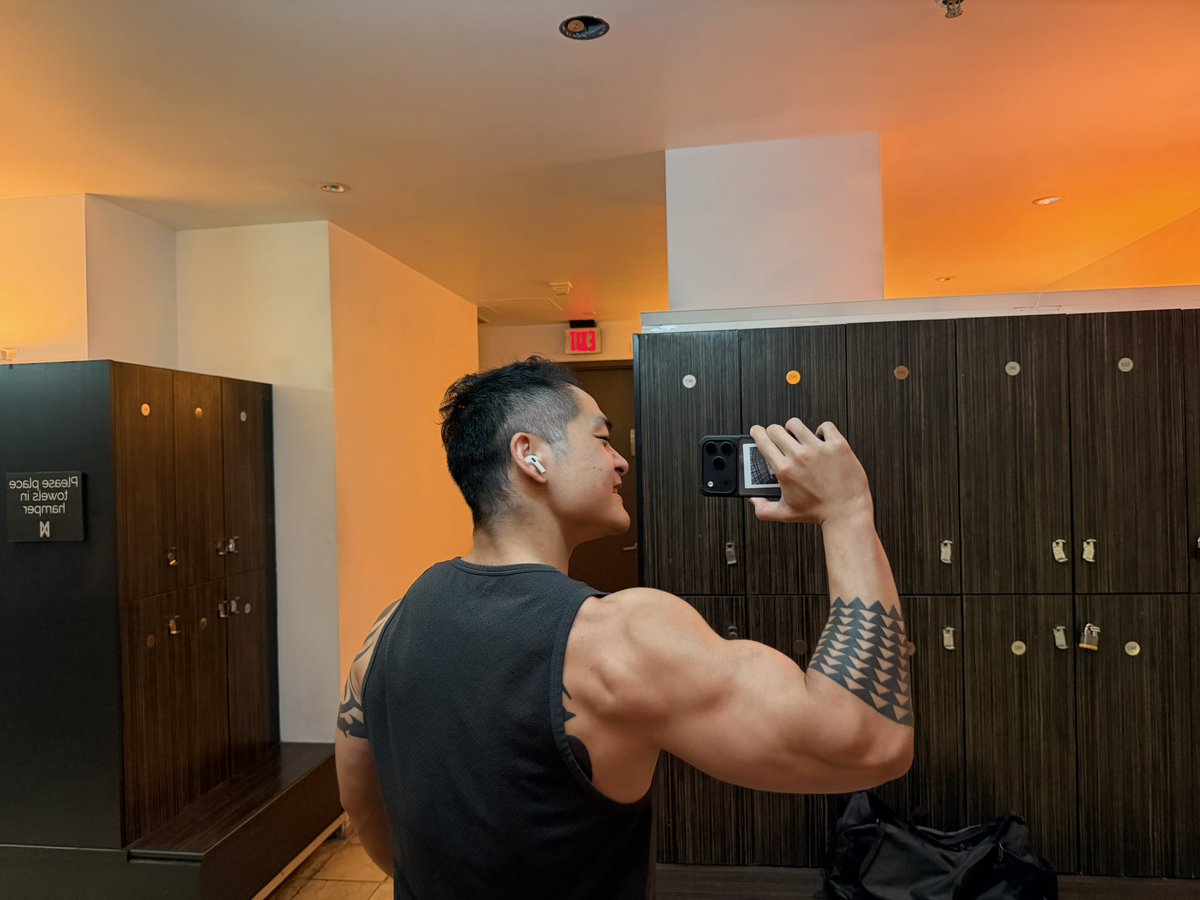 Jonathan Chao tweet media