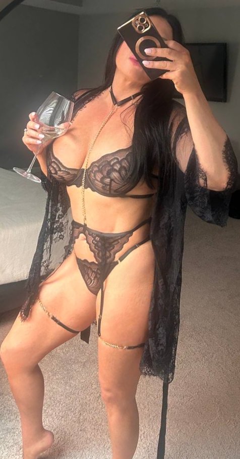 Sindywife tweet media