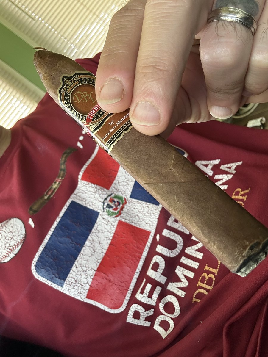 Happy Birthday to my dear friend <a href="/DblCigars/">Dominican Big League</a> Francisco Almonte! Enjoying these in your honor.