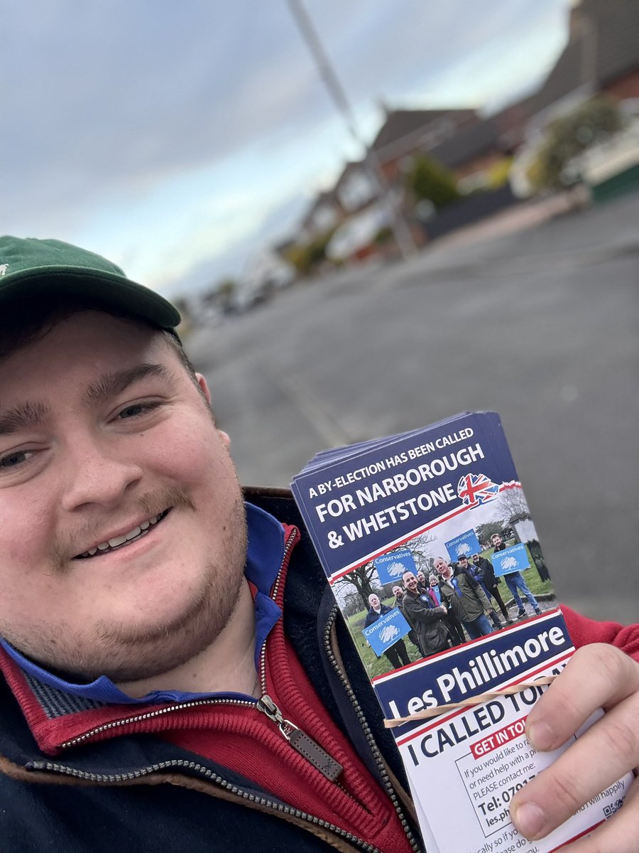 James_Tory_'s tweet image. Another great evening out &amp;amp; about talking 👂 with residents in #Narborough &amp;amp; #Whetstone. 
So much support for #Conservative Candidate Les Phillimore 

Message from residents. A vote for Les is a vote for experience &amp;amp; commitment. A Vote for Reform is a vote for more of the same.