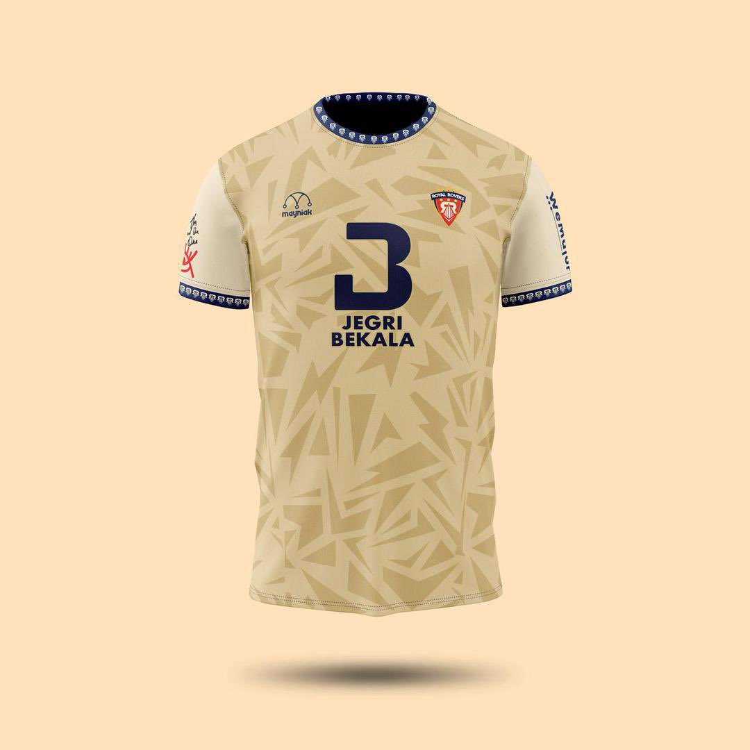 AyisanaOfficial tweet media