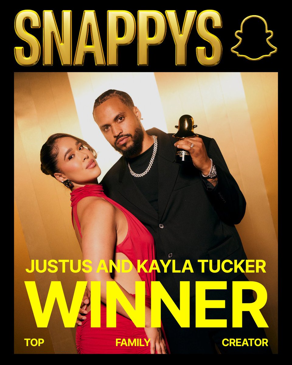 Snapchat tweet media