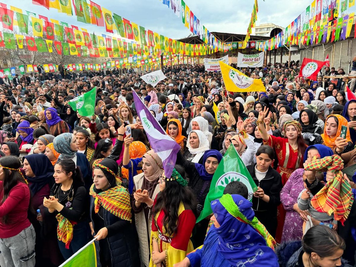 DEM Urfa il örgütü tweet media