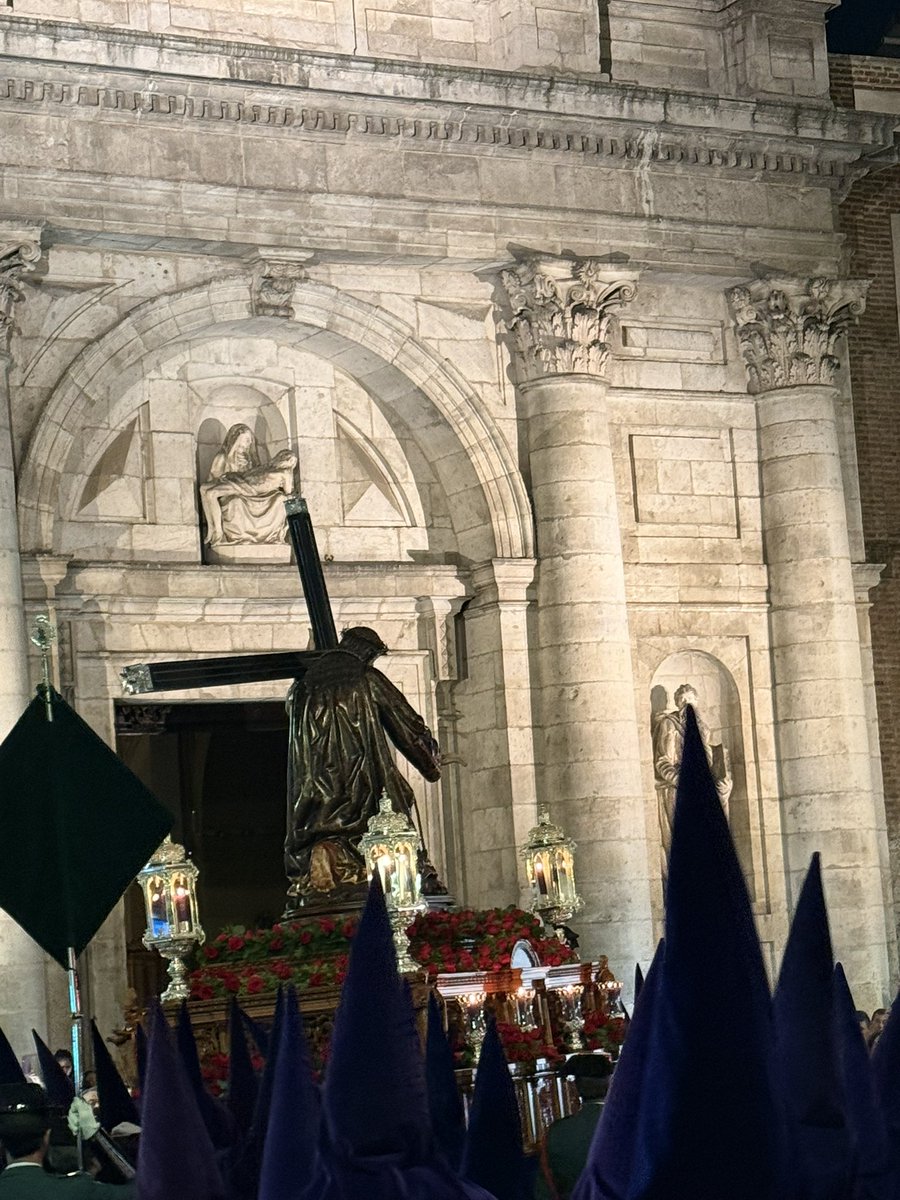 Froilán I de España 🇪🇸 tweet media