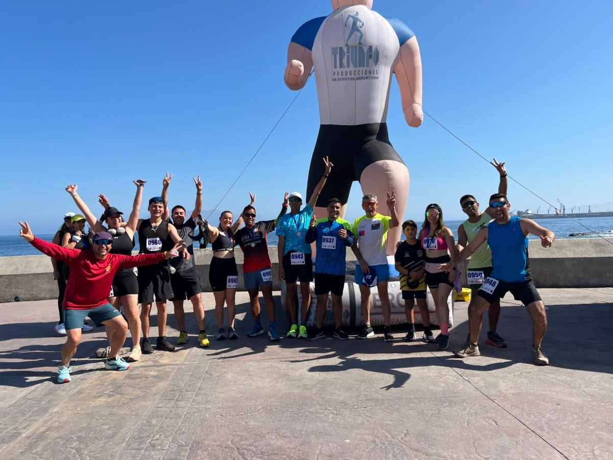 Fuerza Aérea de Chile tweet media