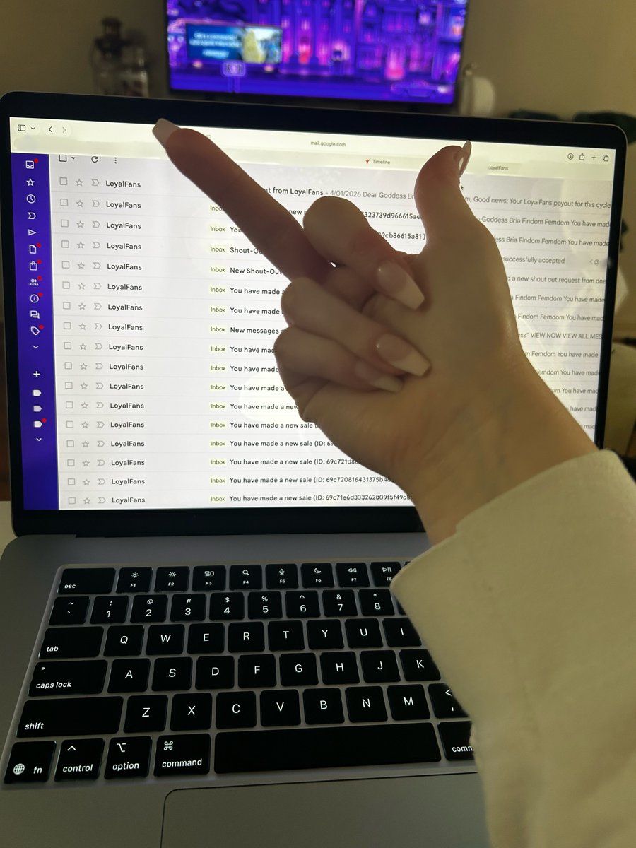 Goddess Bria tweet media