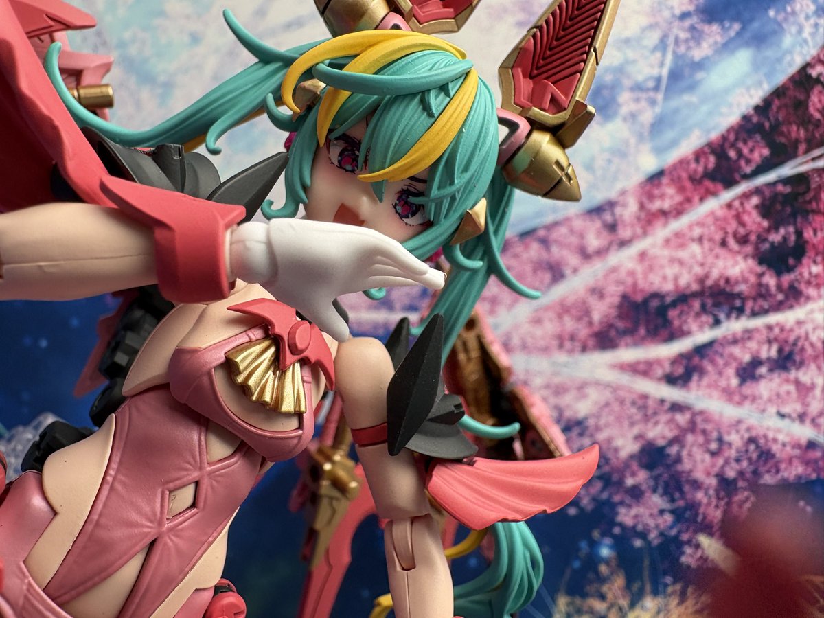 パトラ tweet media