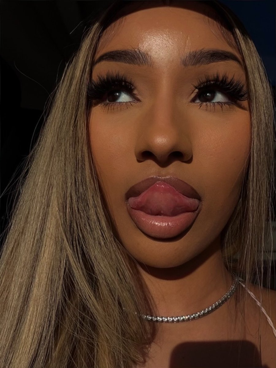 𝐃𝐨𝐮𝐛𝐥𝐞 𝐑. tweet media