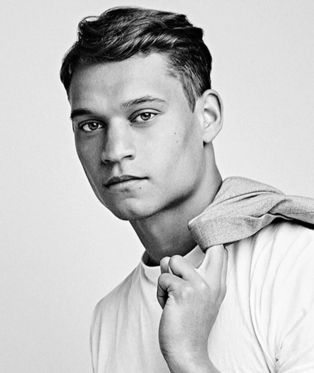 👑𝔸𝕤𝕙𝕒𝕟𝕥𝕚 𝔾𝕚𝕣𝕝𝕚𝕖🇬🇭 tweet media