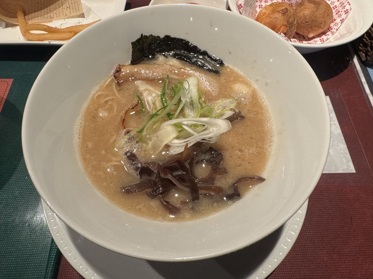 RamenFreaker's tweet photo. ファベーネ
#FaBene
#みつわ台 https://t.co/Gb21I4oL5z