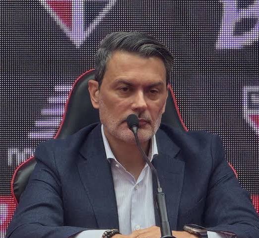 taldosaopaulino's tweet photo. Quando Roger Machado for demitido, Rui Costa tem que ir junto https://t.co/gfEguKLGq0