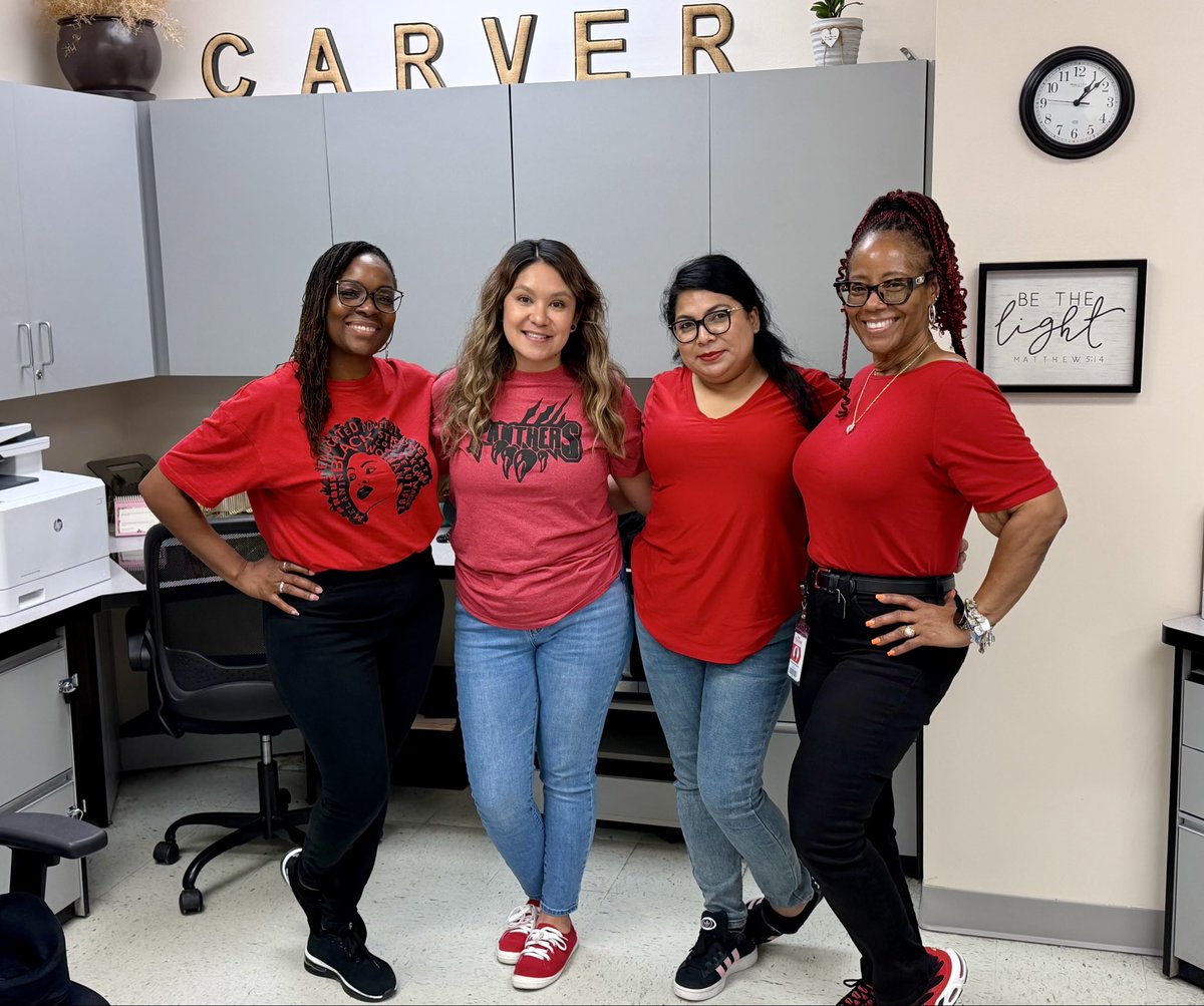 mschiceducator1's tweet photo. At G. W. Carver, we wear red for public ed! #AldineAFT6345 #AldineStory https://t.co/FlwNCsjKQO