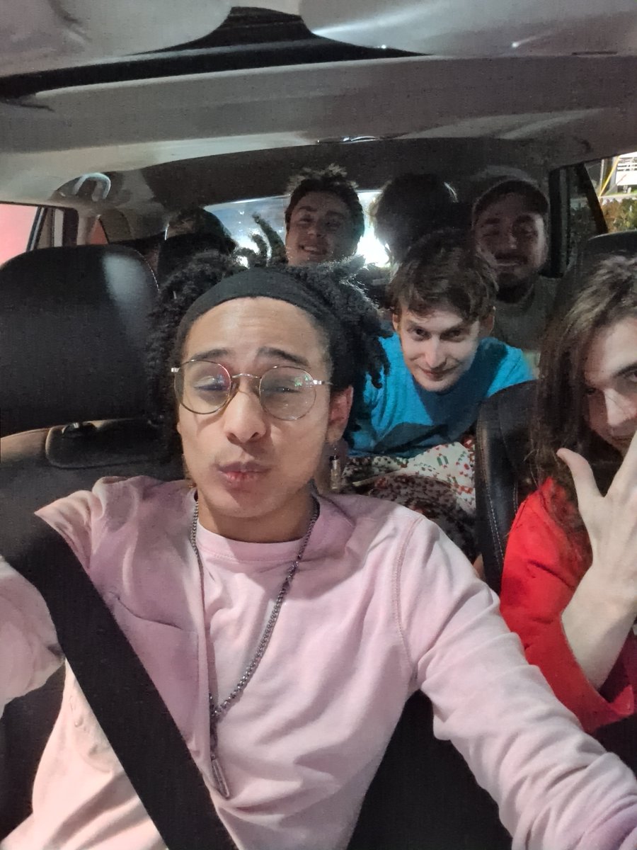 Halo-Halo 🍧🍦🥥 tweet media