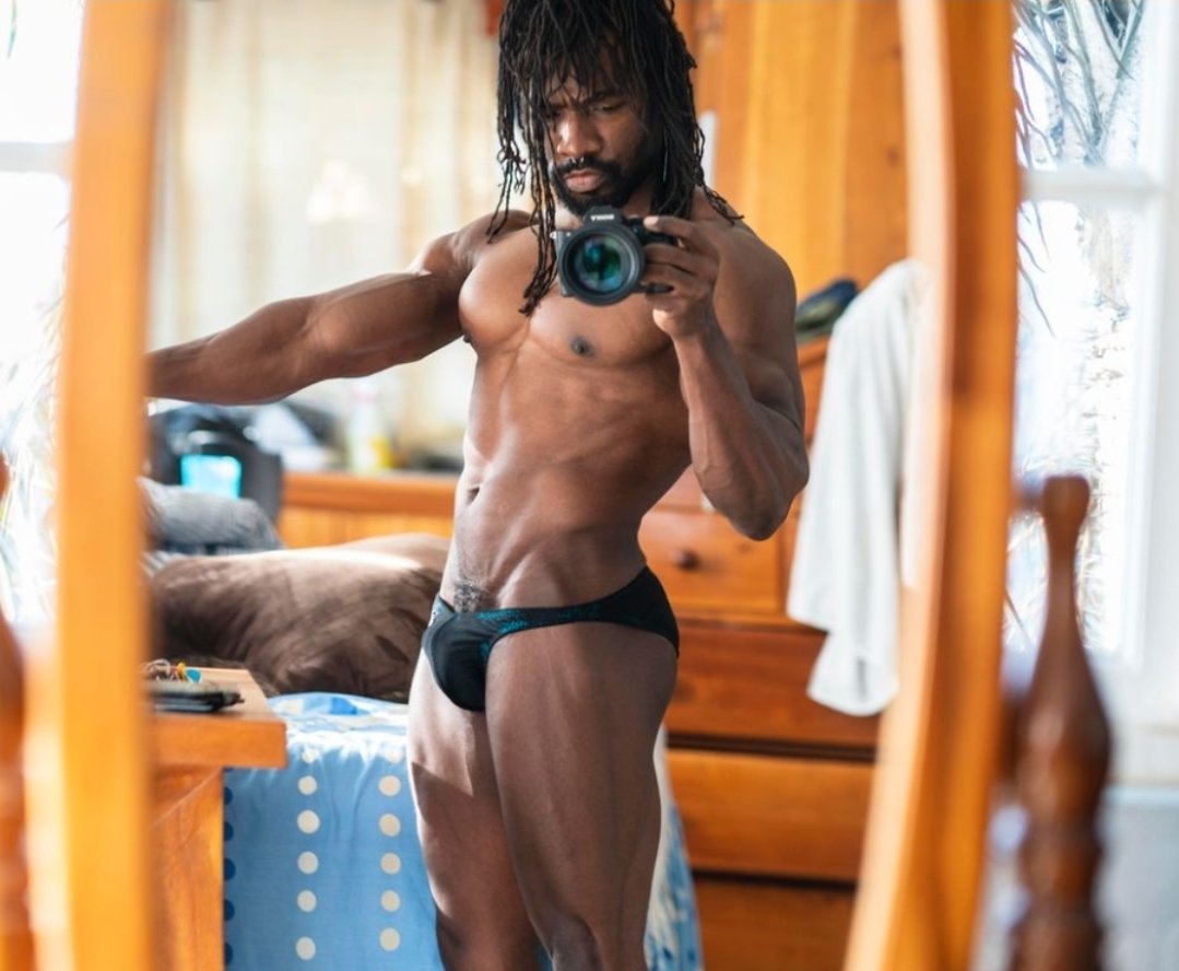 Wait a sec sek tweet media