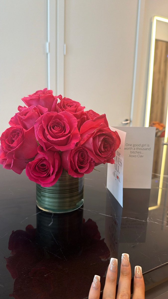 Victoria Rose tweet media