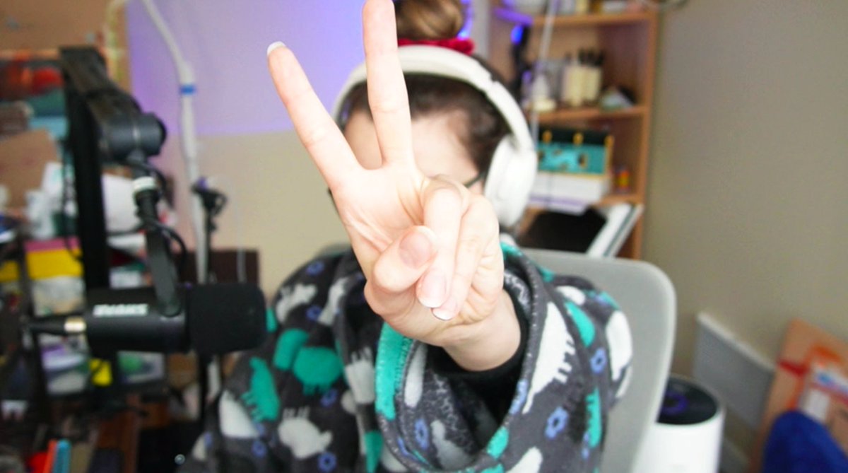 Fizziberry | Artist | Heartthrob Mafia 🍉🏳️‍🌈 tweet media