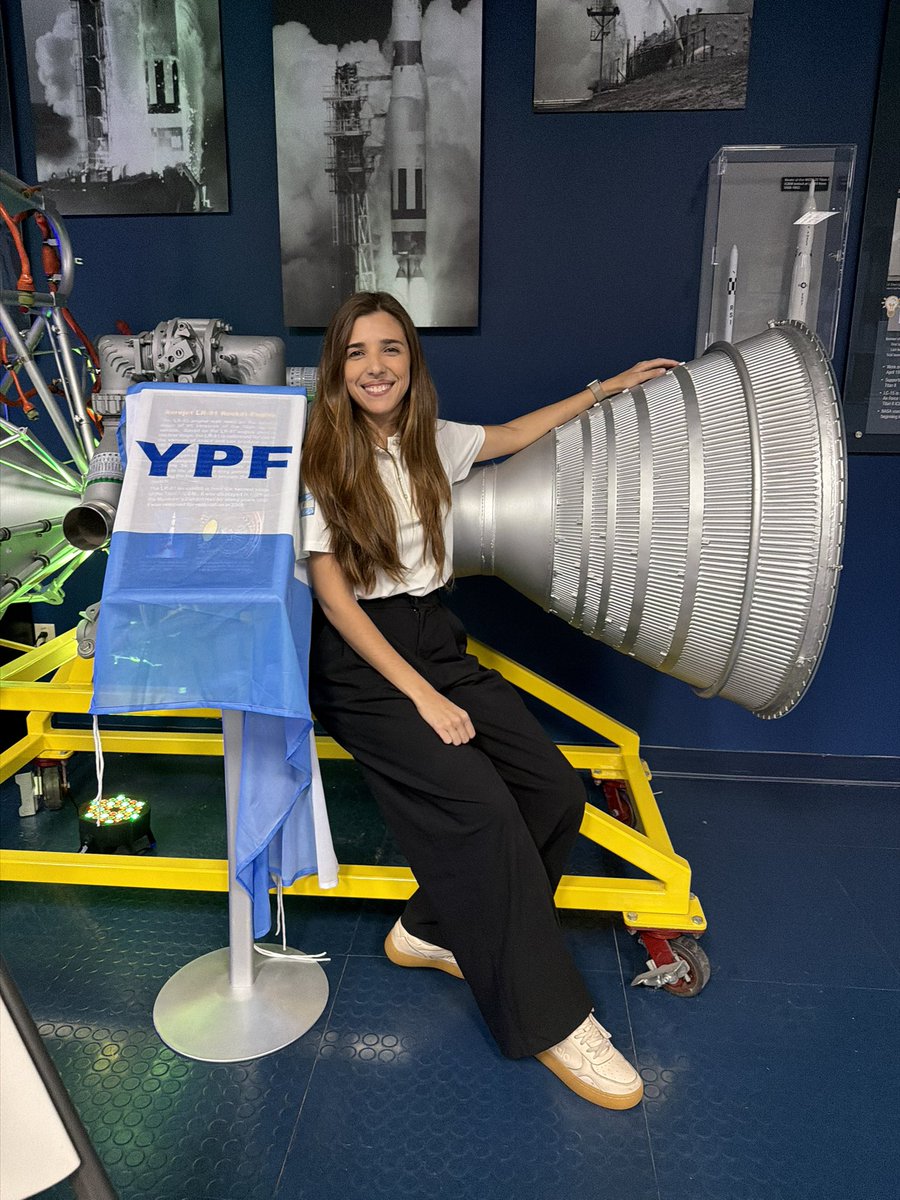 Noel de Castro tweet media