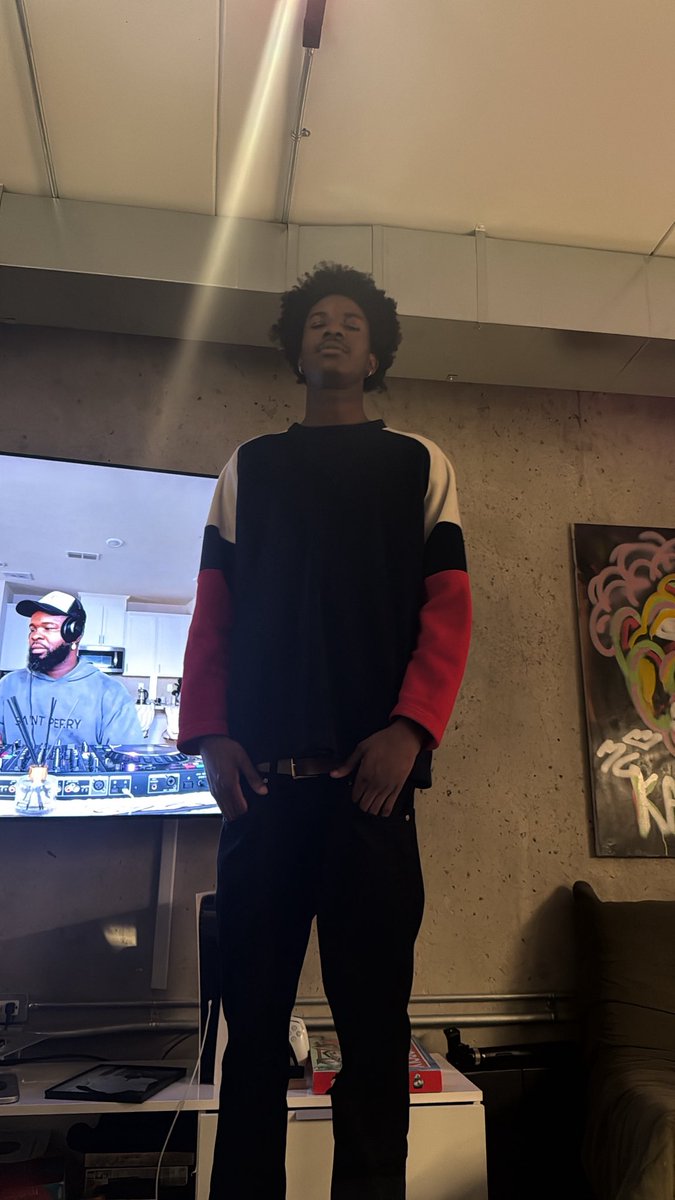 𝙰𝚁𝙴𝙼𝚄 (@_names2clean) on Twitter photo 