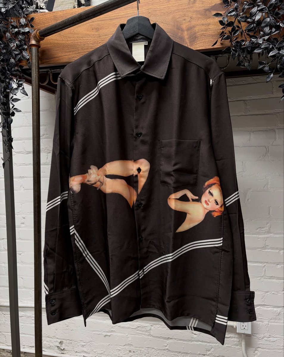 exaltestreet's tweet photo. Yeat in vintage Yohji Yamamoto FW01 pinup shirt for ‘Naked’ music video https://t.co/ei58qk43DW