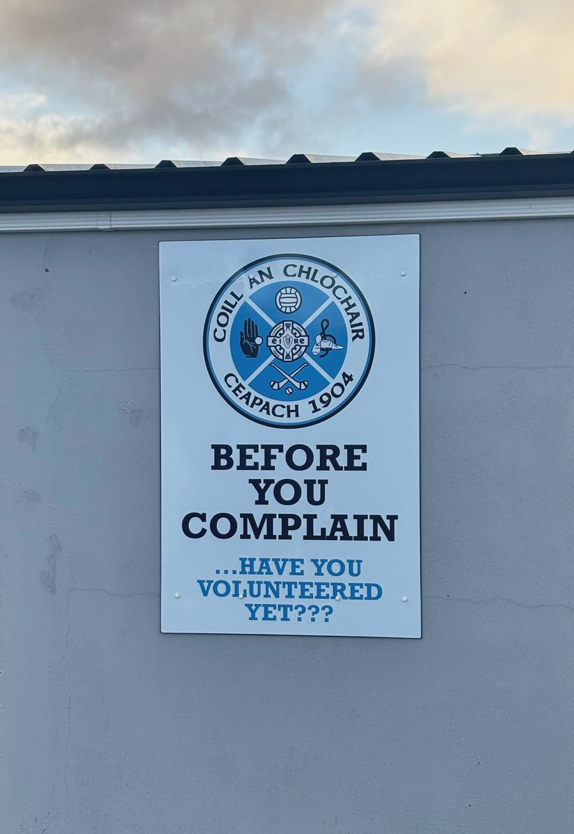 Karen McElhill tweet media