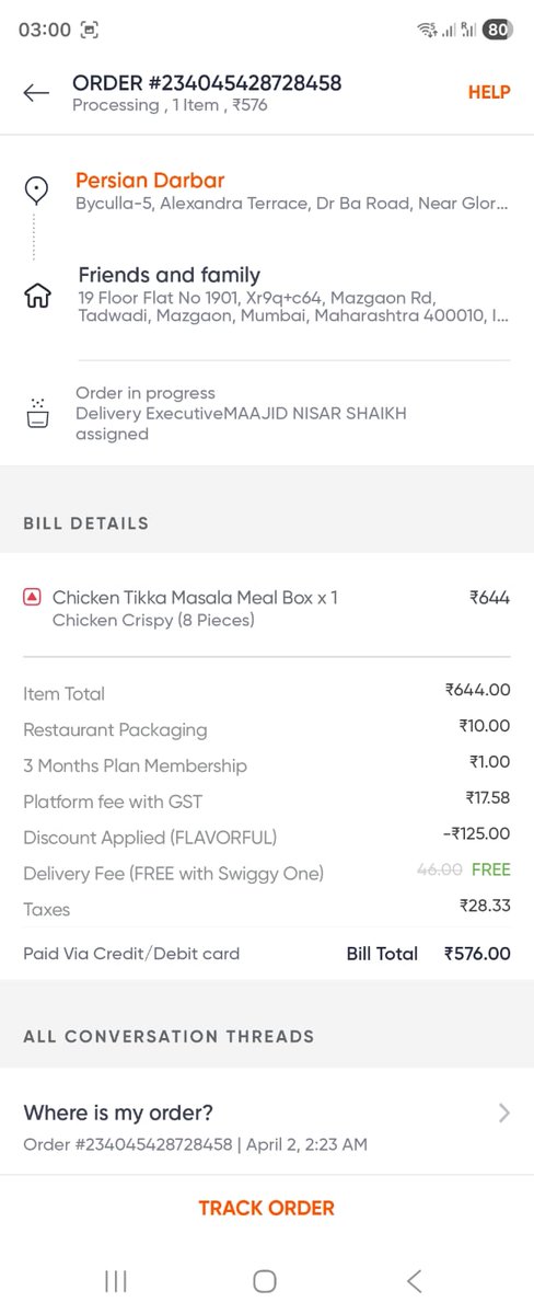 shezanali's tweet photo. @SwiggyCares food promised 20min not delivered for an hour. @Swiggy customer care isn't aware the order isn't picked. Yet she says it's picked twice in the chat. What foolishness and unaccountable team you'll have. 1hr+ and the food was also not picked. Guys please use @zomato https://t.co/rJkrJ7rURh