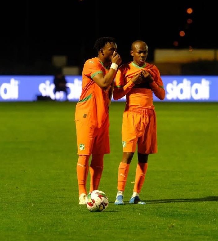 Hakso S🇨🇮 tweet media