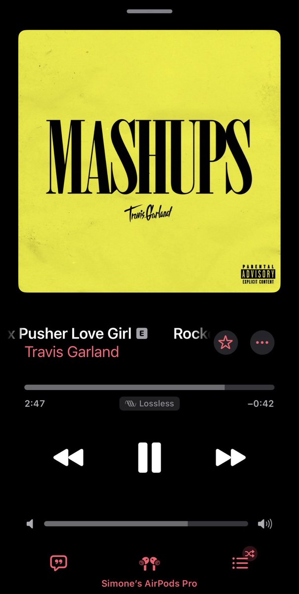 S I M O N E tweet media