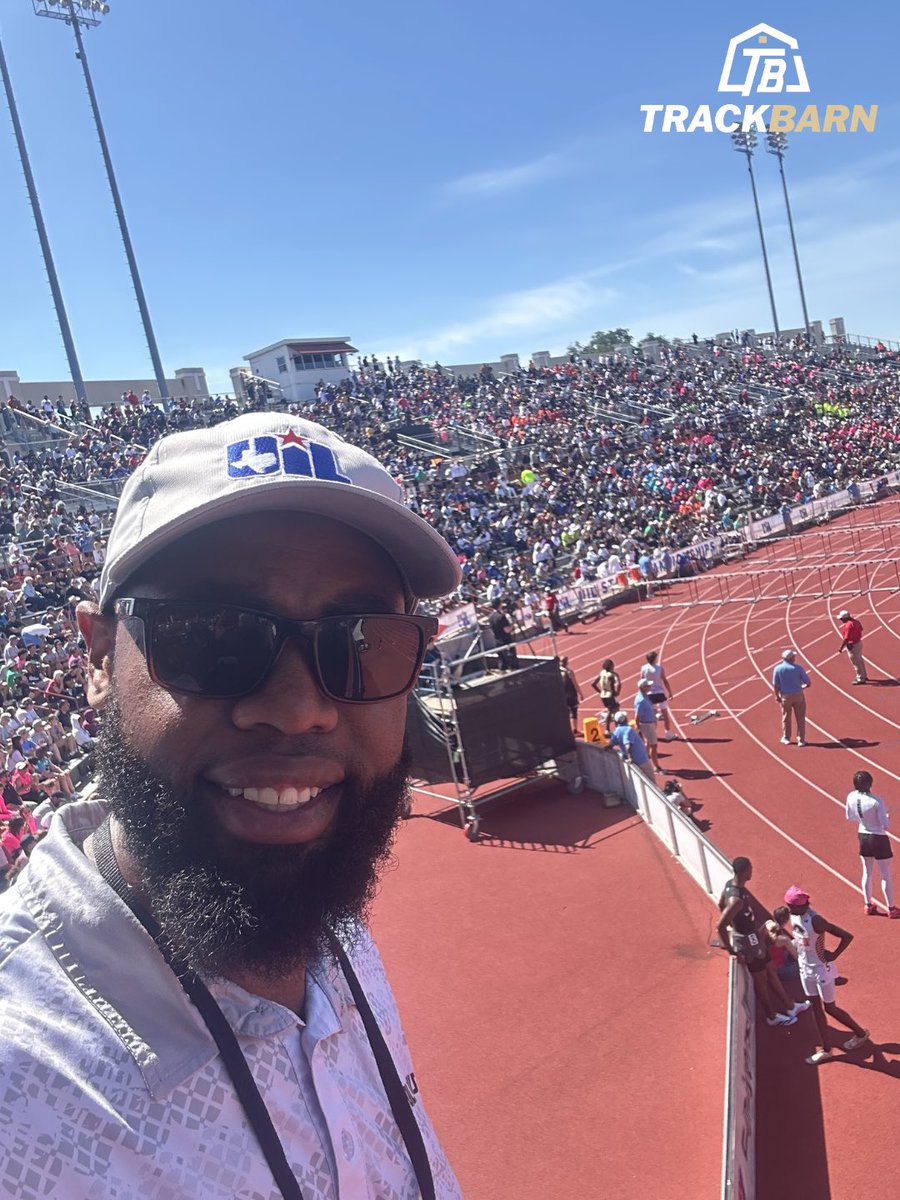 TrackBarn tweet media