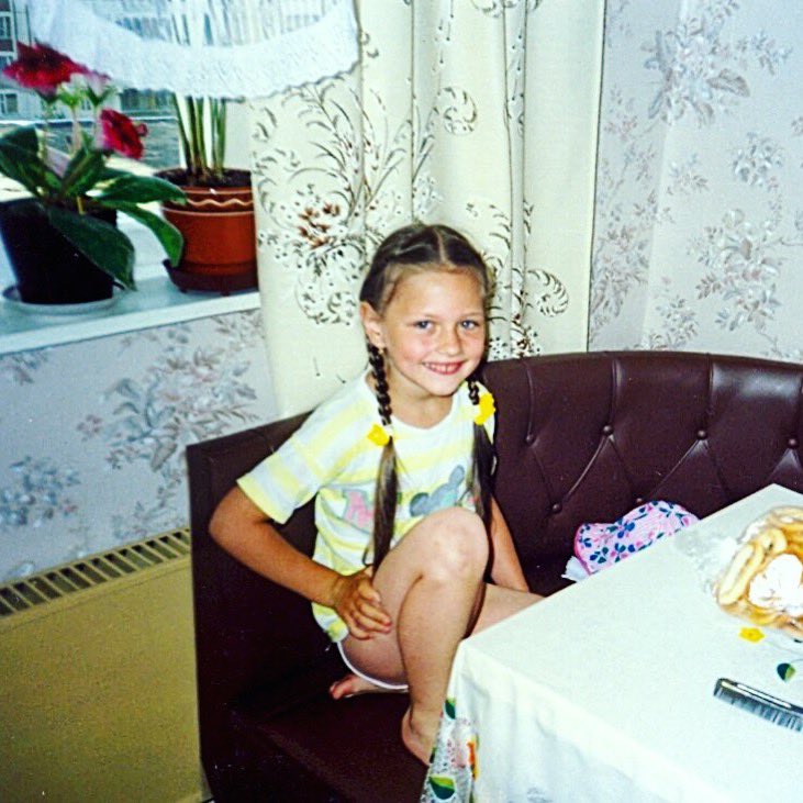 Чокопаинька tweet media